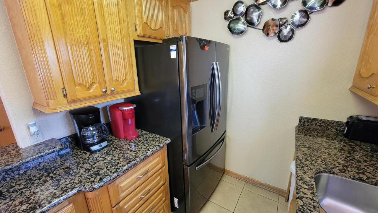 Cozy 2 Bedroom With Big Pool - Campeche Triplex Unit C Home جنوب جزيرة بادري المظهر الخارجي الصورة