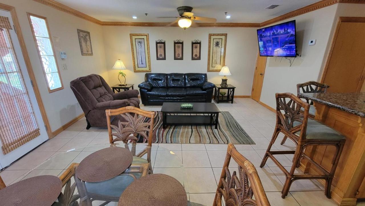 Cozy 2 Bedroom With Big Pool - Campeche Triplex Unit C Home جنوب جزيرة بادري المظهر الخارجي الصورة