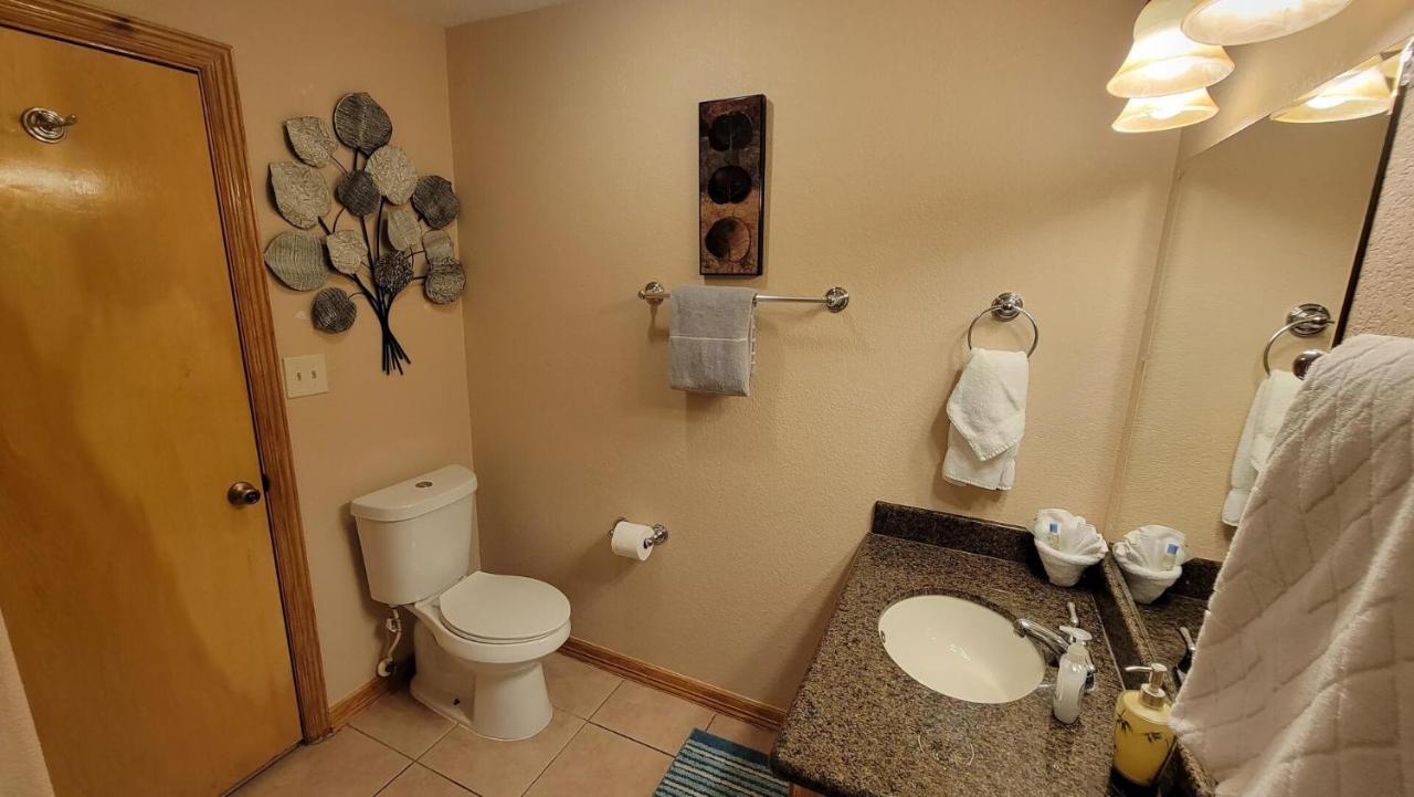 Cozy 2 Bedroom With Big Pool - Campeche Triplex Unit C Home جنوب جزيرة بادري المظهر الخارجي الصورة