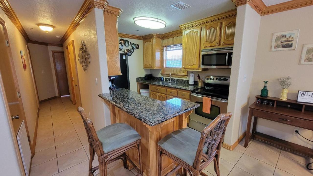 Cozy 2 Bedroom With Big Pool - Campeche Triplex Unit C Home جنوب جزيرة بادري المظهر الخارجي الصورة