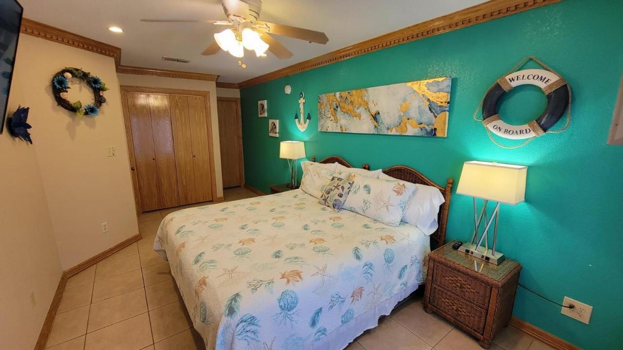 Cozy 2 Bedroom With Big Pool - Campeche Triplex Unit C Home جنوب جزيرة بادري المظهر الخارجي الصورة